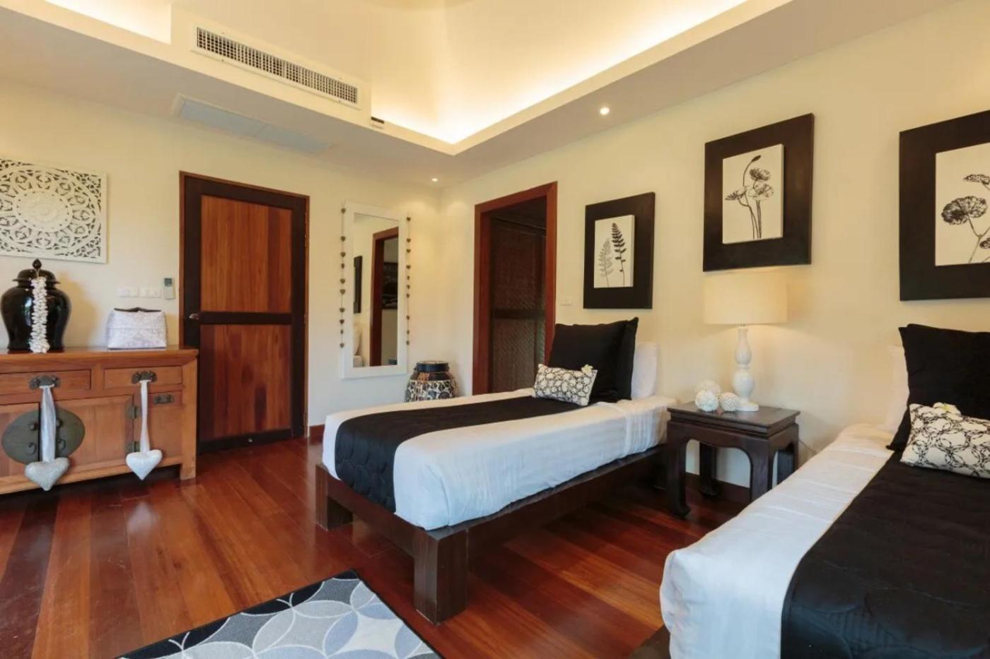 Baan Fah Sai 4Br Private Pool & Walk To Beach หาดแหลมเส็ด ภายนอก รูปภาพ