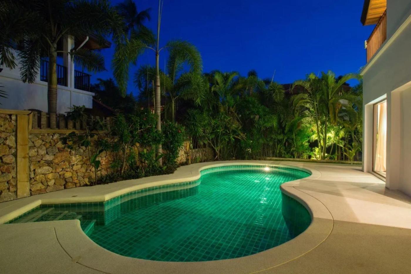 Baan Fah Sai 4Br Private Pool & Walk To Beach หาดแหลมเส็ด ภายนอก รูปภาพ